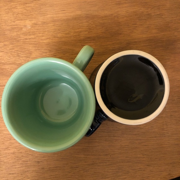 2 vintage Fiestaware mugs - Picture 4 of 4